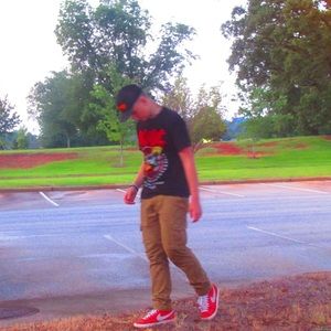 Meet your Posher, Kyle